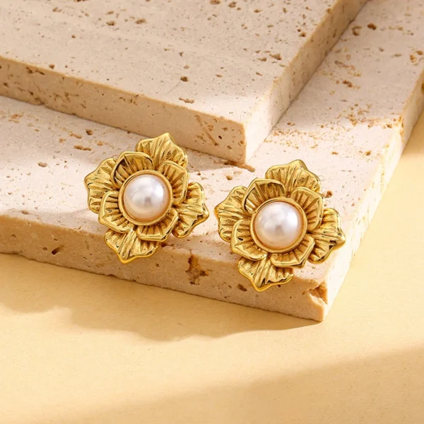 Flower Pearl Stud Earrings - Image 2