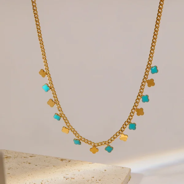 Gold Clover Necklace - Image 3