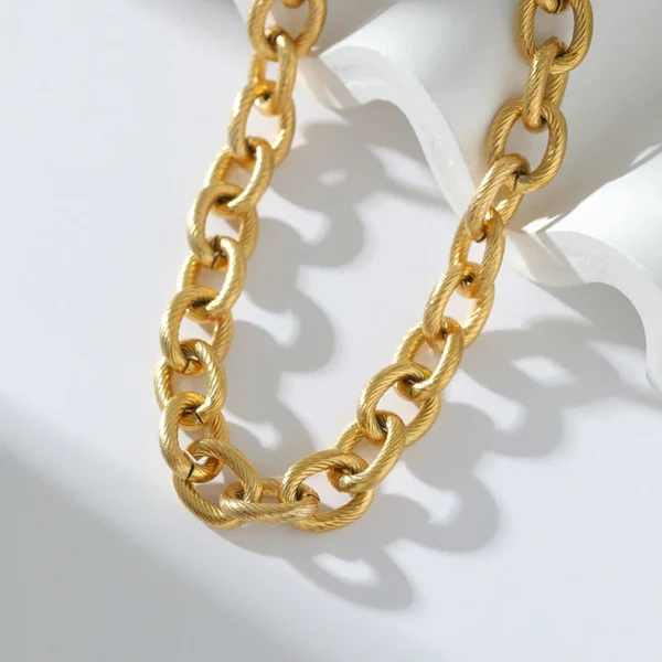 Thick Gold Chain Necklace